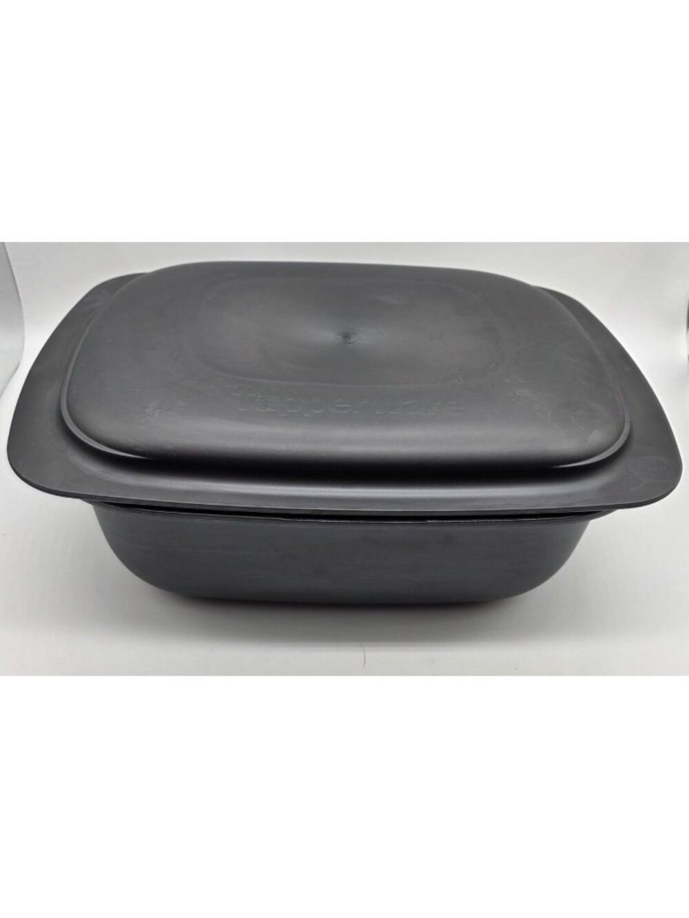 Tupperware Ultra Pro Roasting Pan Black Lid Dish Oven Safe 5.7 L 6 Qt 6501A-2